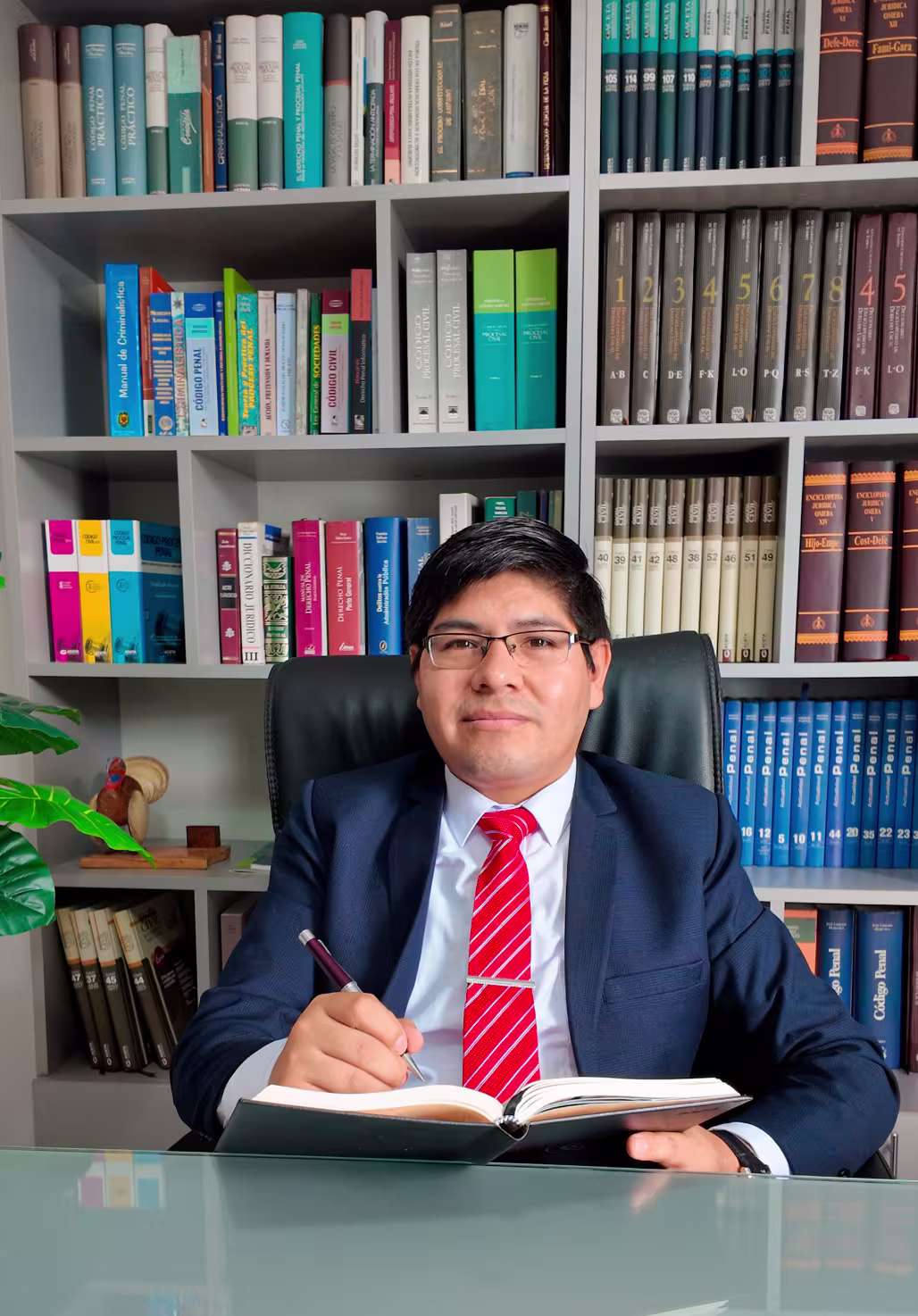 Jose Riveros, Asociado
